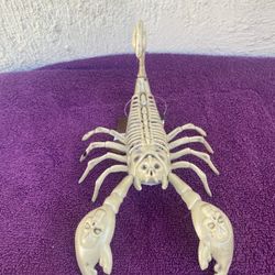 Halloween Skeleton Scorpion Light Up..