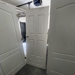 Doors.  Both Front Door And Indoor 8 Total Doors 