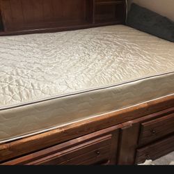 Full Size Bed With Or Without Mattress 