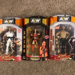 AEW Unrivaled Figures Limited Edition Matt Jackson Kenny Omega Street Fighter And Hikaru Shida 