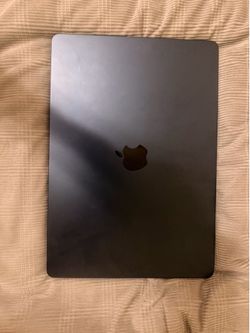 Mac Book air 2025 15 inch
