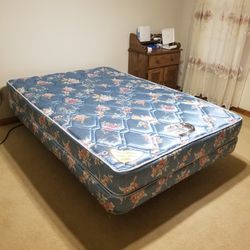 Full Size Vibrating & Adjustable Orthopedic Mattress And Frame