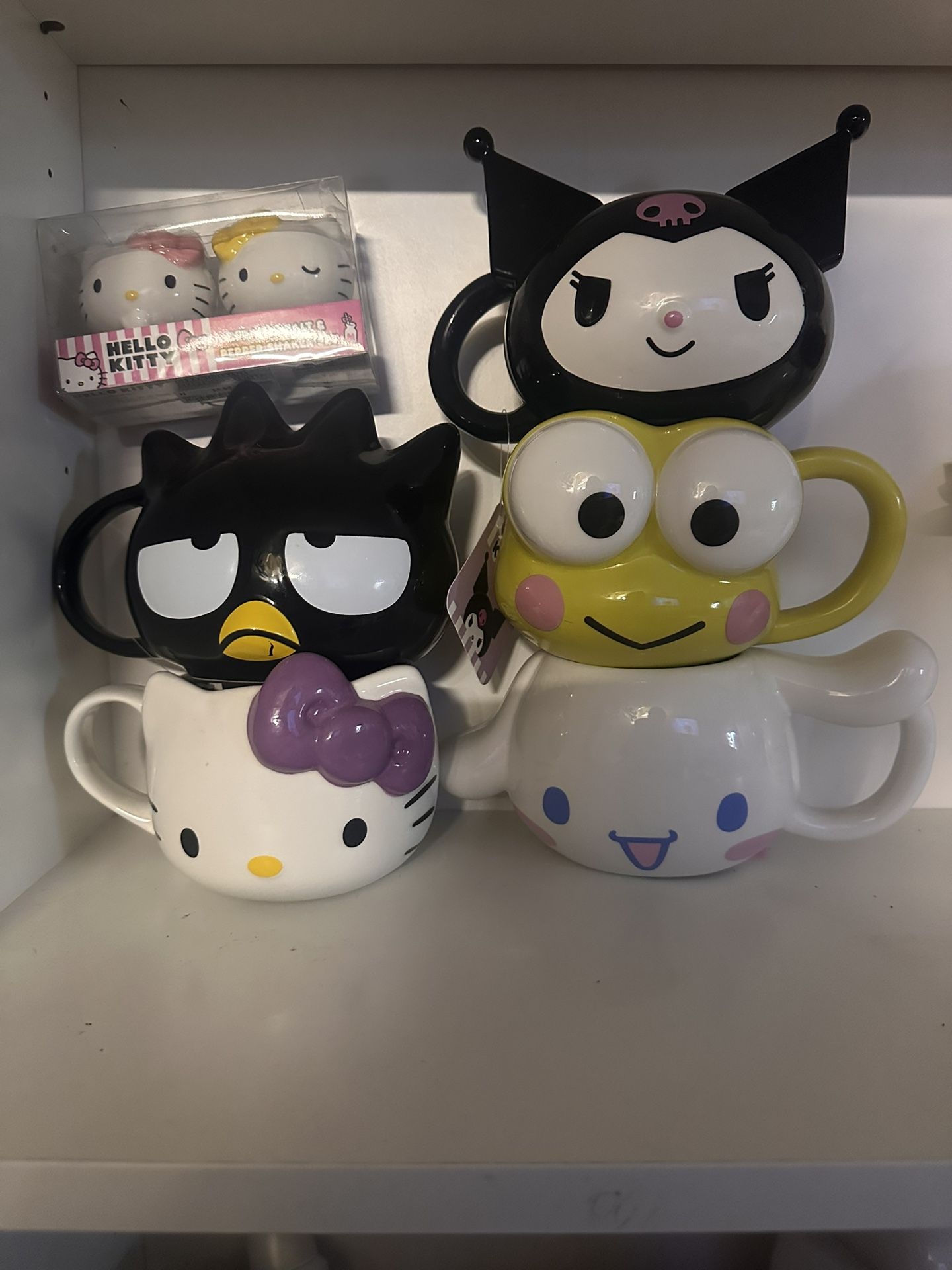 Hello Kitty And Friends Mugs