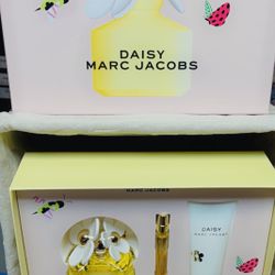 Lots Of Perfumes Available Ask For Prices 