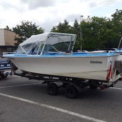 1967 Fiberfoam 19' Boat
