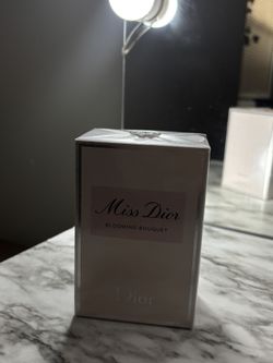 Miss Dior Blooming Bouquet