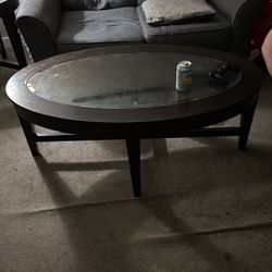 Table With Matching End Tables