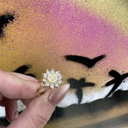 14k 15 AÑOS FLOWER CZ RING 
