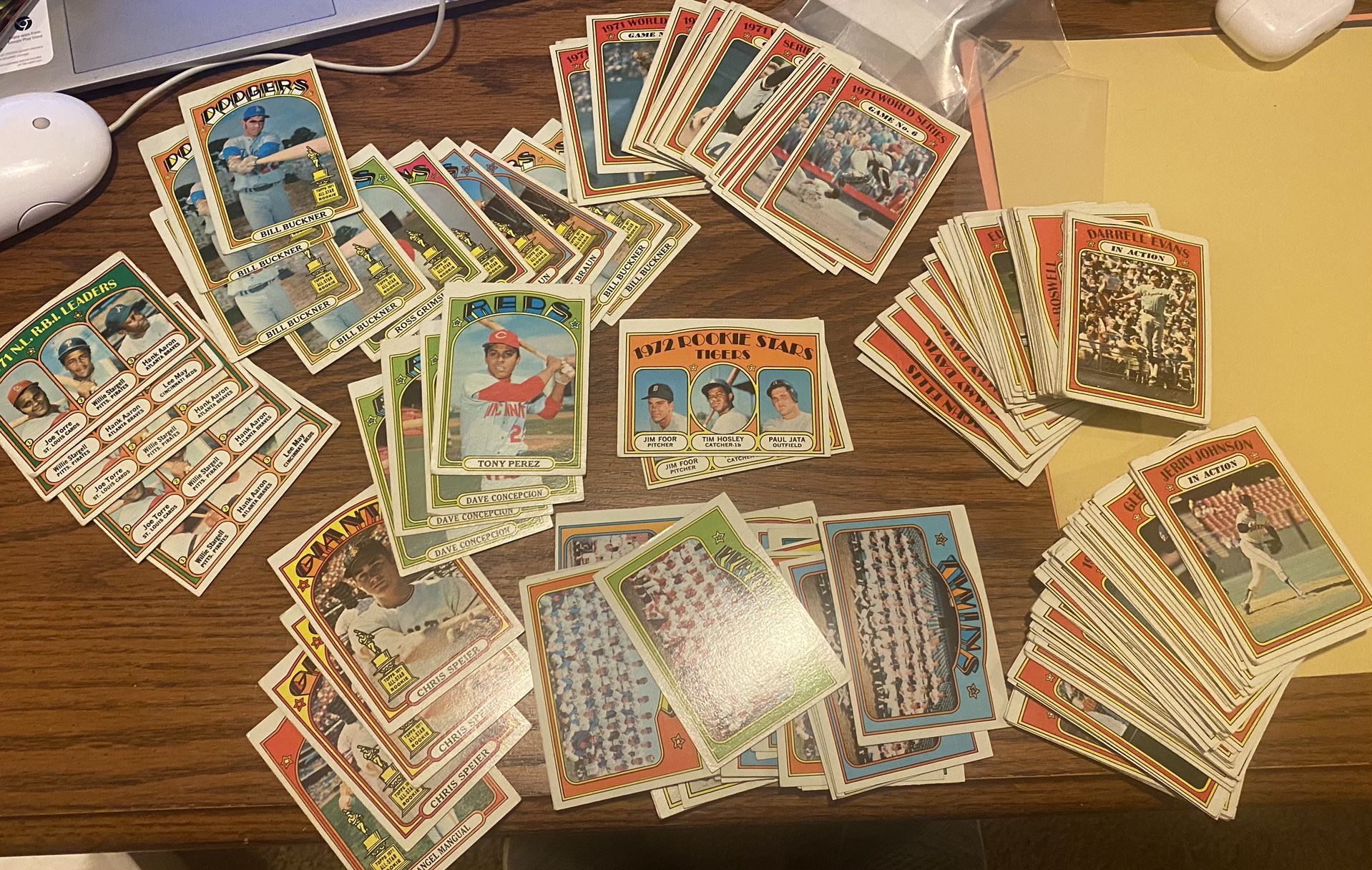 168 1972 Topps Baseball Cards