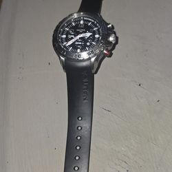 NAUTICA RUBBER BAND WATCH WATER PROOF.