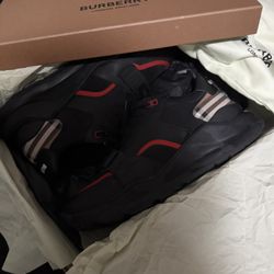 Burberry Vintage Check Print Black 