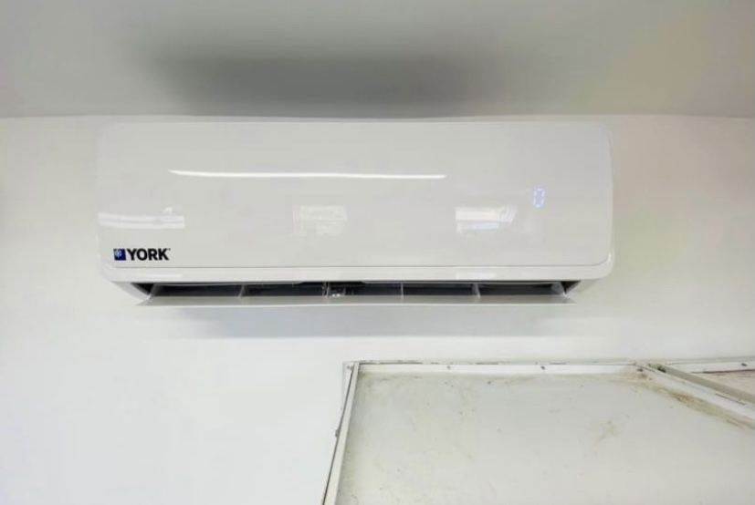 York 1 Ton Minisplit System