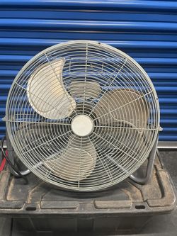 Fan 20”