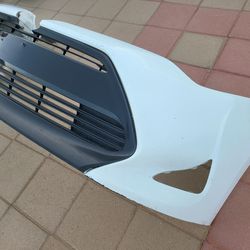 2017 2018 2019 Toyota Corolla LE/XLE Front Bumper & Grille Oem