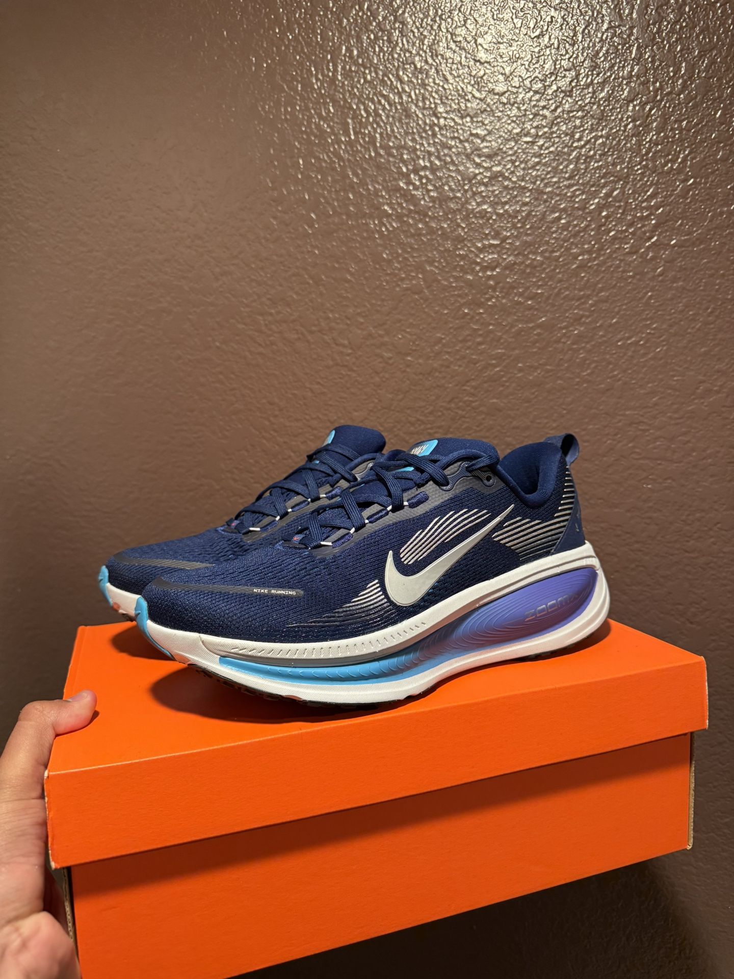 Nike Vomero 18