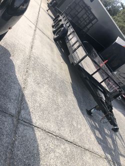 Triple axle flatbed trailer 18ft