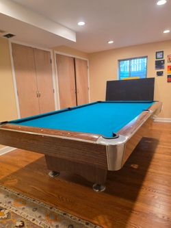 Classic pool table 9ft