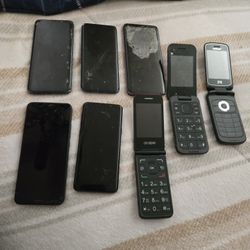 11 Broken Or Retired Phones $50