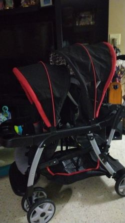Graco two kids stroller