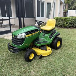 John Deer Riding Lawn Mower E130