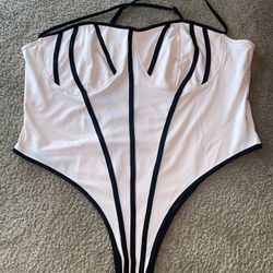 SHEIN Pink “Plus Contrast Binding Criss Cross Bodysuit”