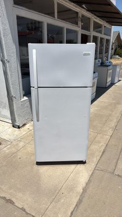 Frigidaire refrigerator