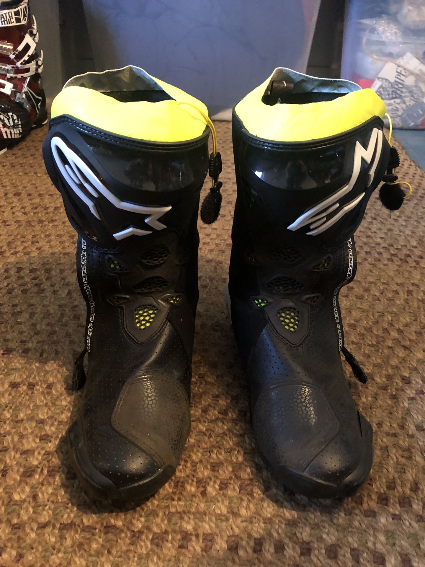 Alpinestars Supertech-R motorcycle racing boots