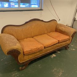 Free antique sofa