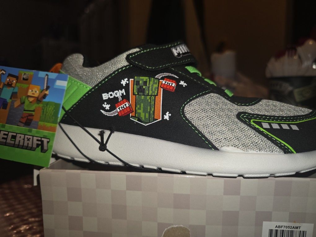 Kids' Minecraft© Sneaker Size 3 Youth