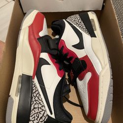 Jordan 1 Legacy Size 10.5