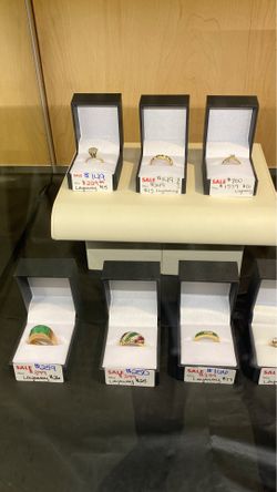 Ring sale ( we offer layaway) on 10% down . 14kt gold , 10kt gold . Com see me ask for tasha