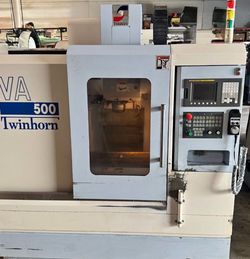 TWIN HORN VA-500 4 AXIS MILL