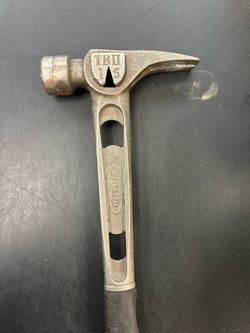 Stiletto Hammer | TBII 15