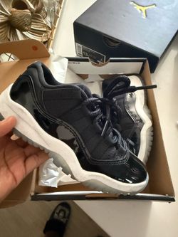 Jordan 11s low