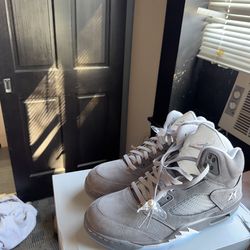 Jordan Wolf grey 5 sz 11 trade for 11.5