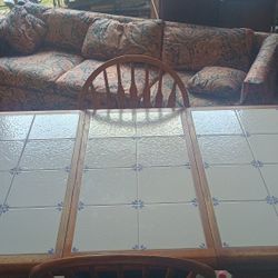 Dining Room Table 