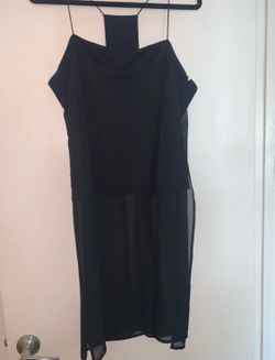 DKNY top