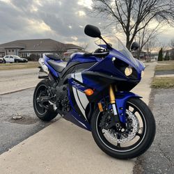 2012 Yamaha R1