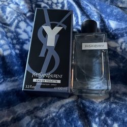 Yves Saint Laurent 