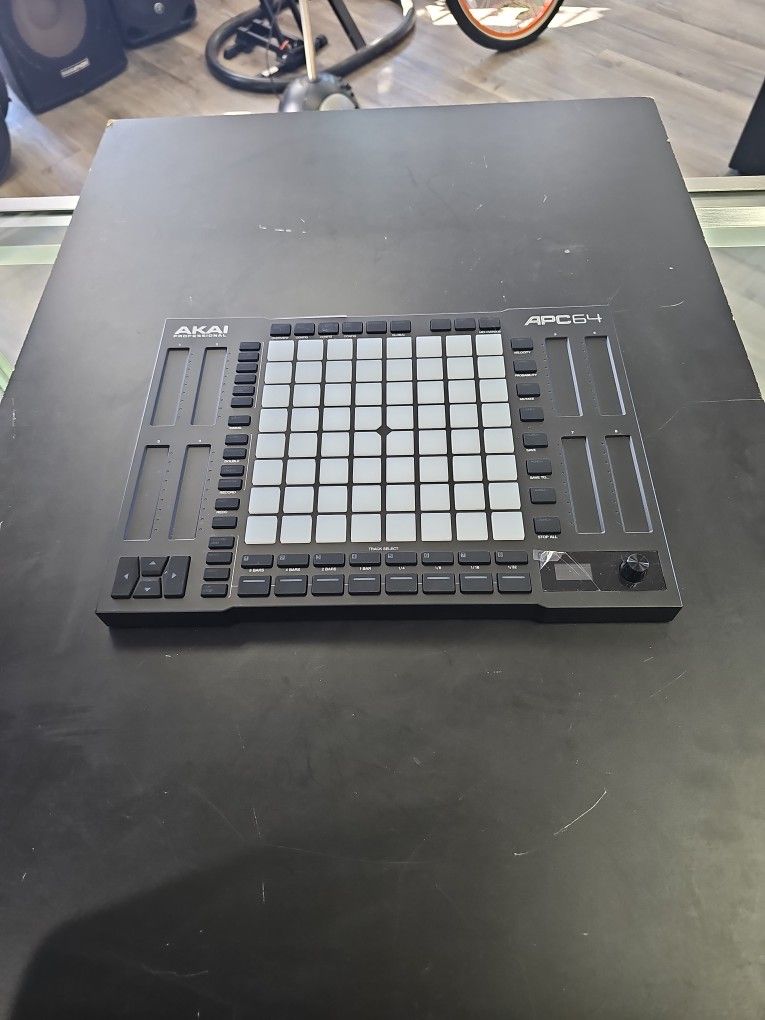 Akai Professional Controller Pad