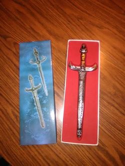 Egyptian Style Dagger with box