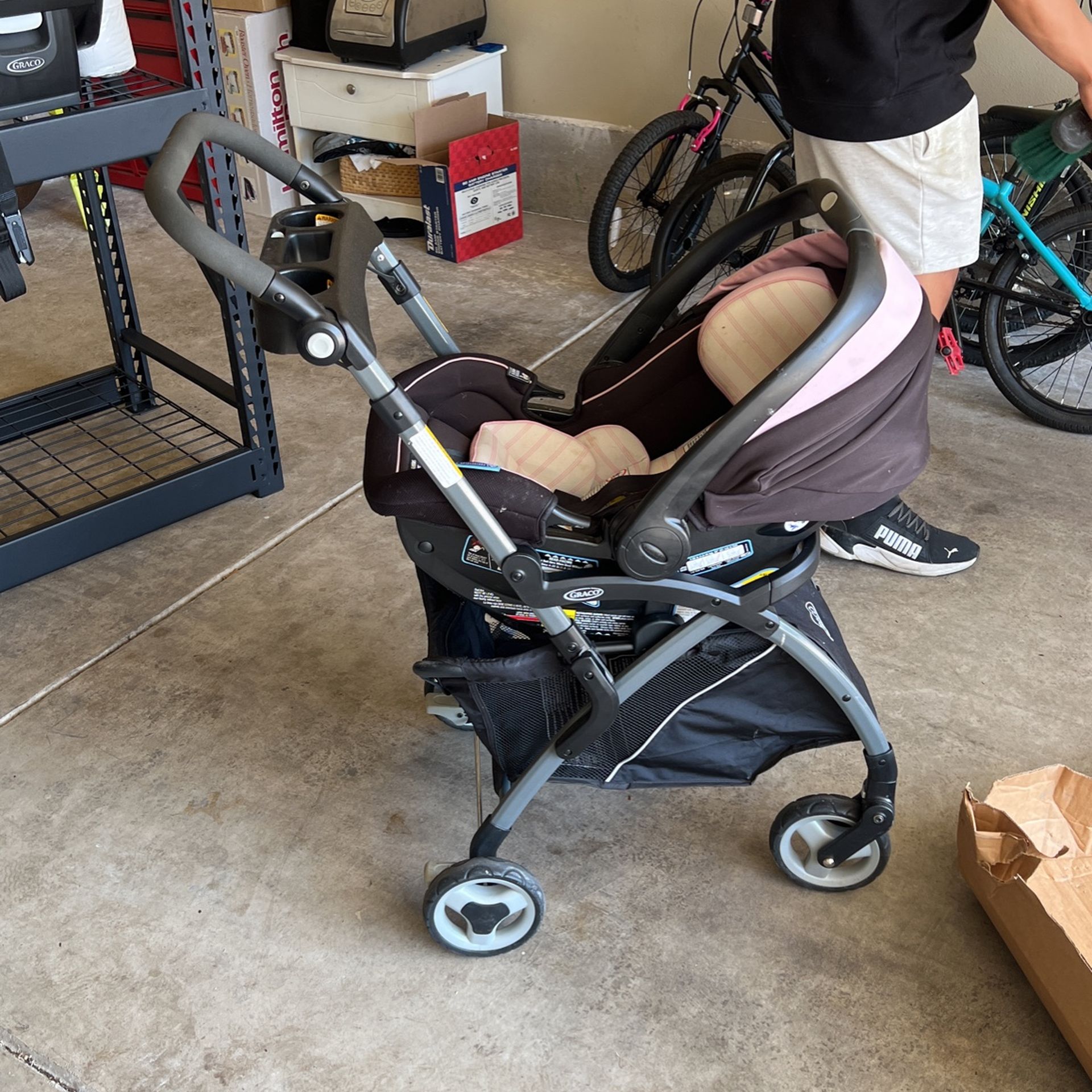 Graco Car Seat And Stroller 