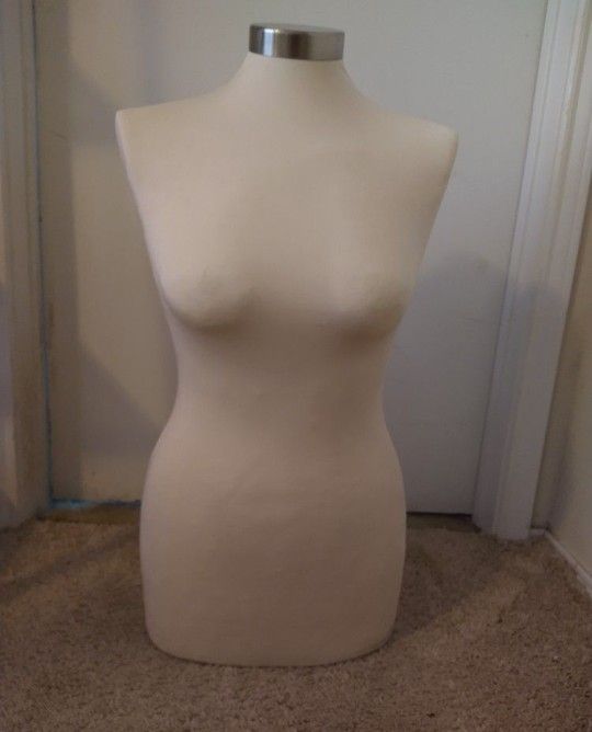 mannequin torso