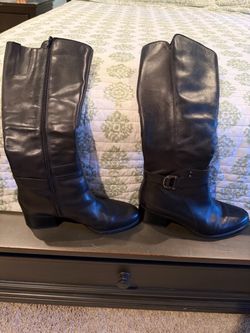 Women’s boots