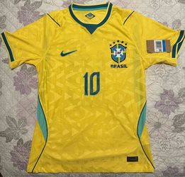 Brasil WORLD CUP Neymar player home jersey size MEDIUM NEW