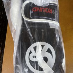 New 9 Round Boxing gloves 