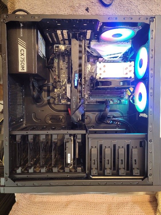 Pc Gaming, Monitor, Headset, Mouse, and Keyboard