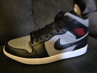 Jordan 1 Mids Size 12 Brand New Nike