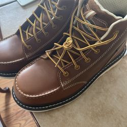 Avenger Boots Size 9.5 Women