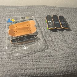 Tech Deck Create Set Plus 3 Boards